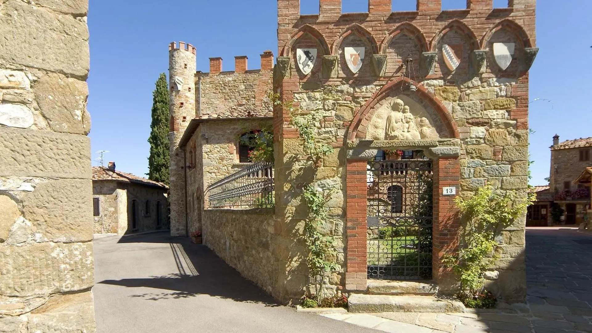 Castelletto Di Montebenichi Aparthotel Monte Benichi