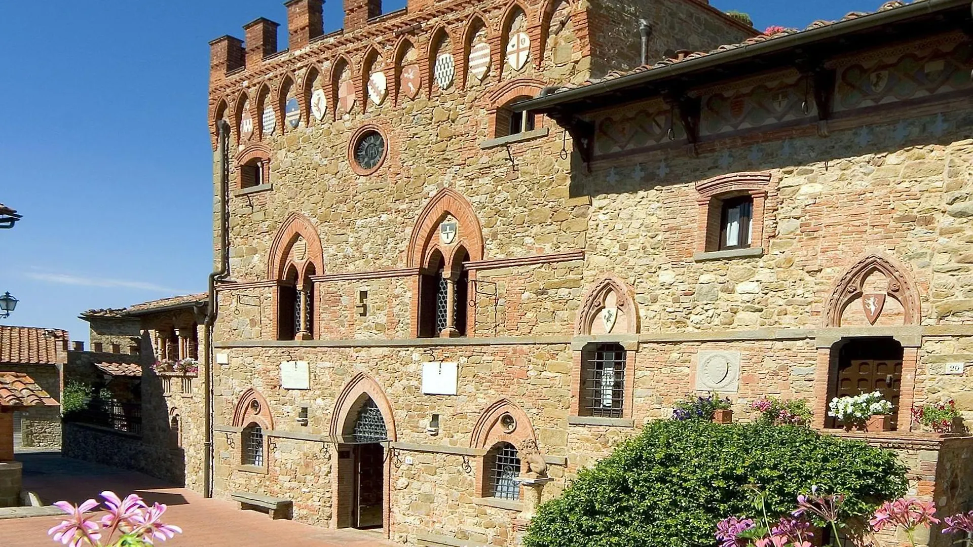 Castelletto Di Montebenichi Aparthotel Monte Benichi