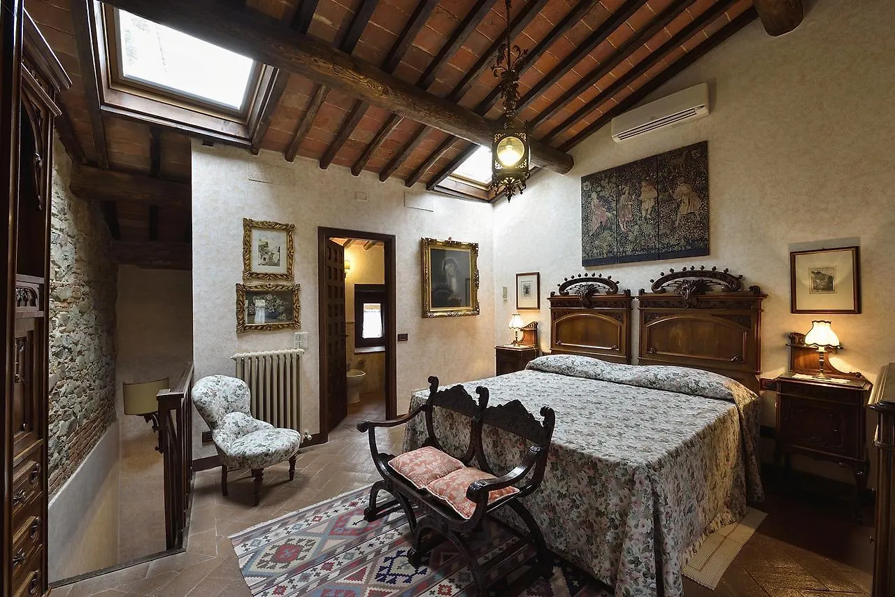 Castelletto Di Montebenichi Aparthotel Monte Benichi