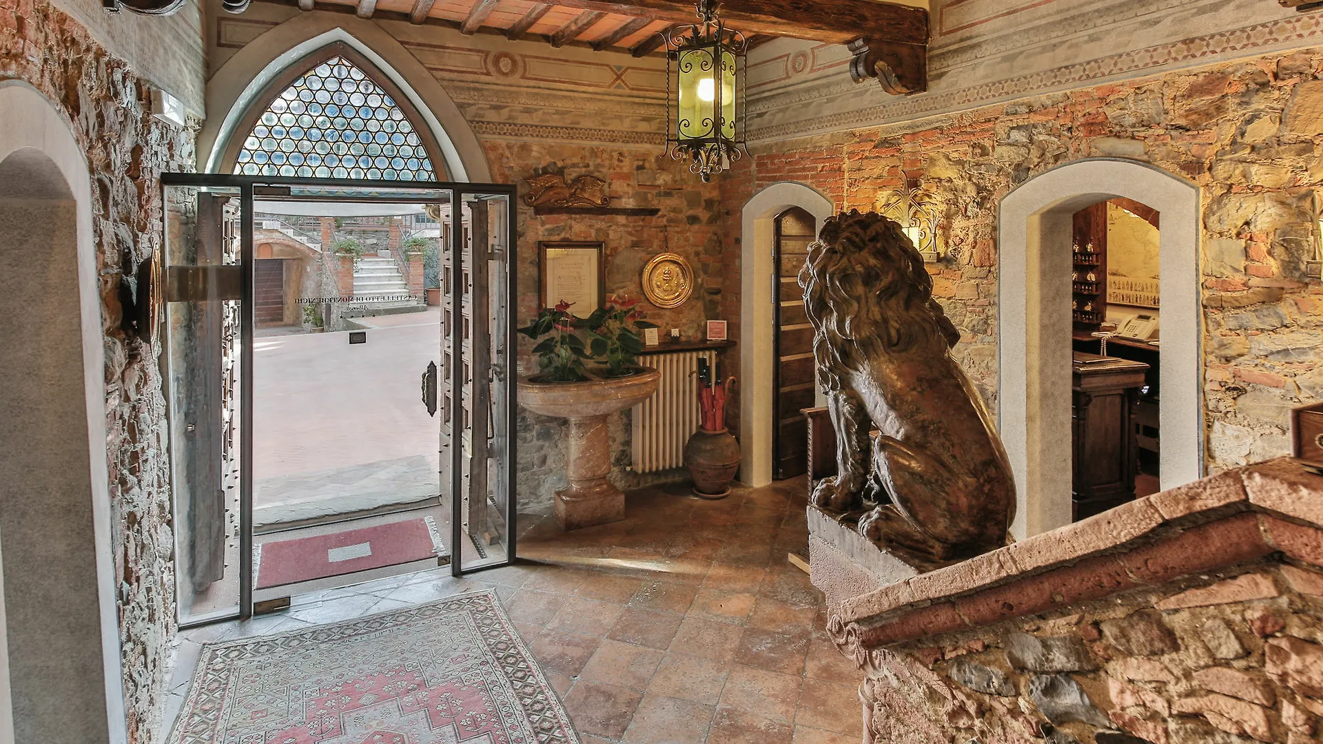 Castelletto Di Montebenichi Aparthotel Monte Benichi 4*,  Italy